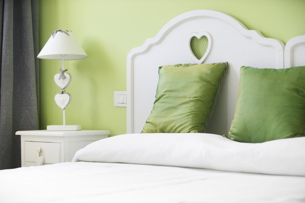 B&B The Divine แวร์บาเนีย ภายนอก รูปภาพ